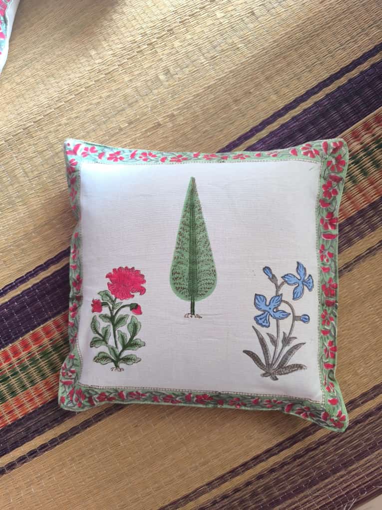 Green Kinar Multiblock block Printed Premium Cushion Cover