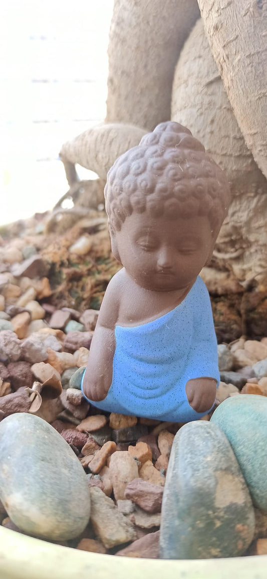 Meditating Praying Dark Blue Buddha Set of 1 - Sajja Garden Nursery