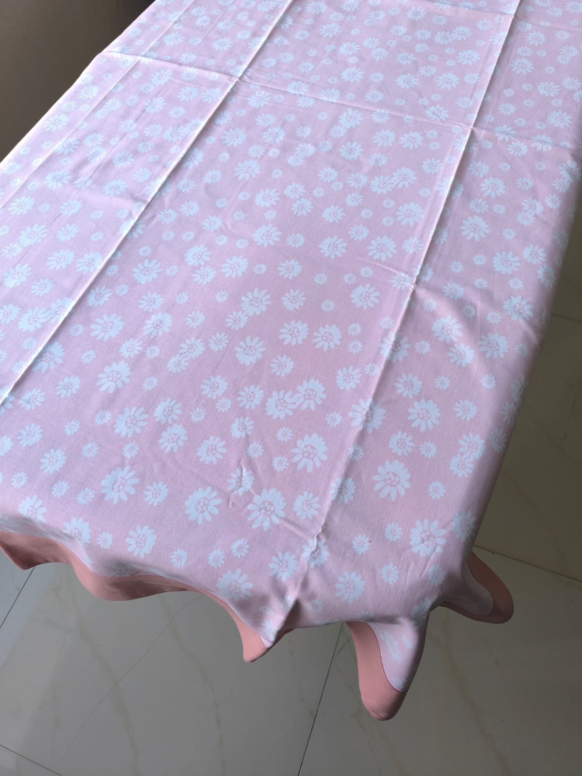 Elegant Pink White Floral Dining Table Cloth -4 Seater Table Cover 54 IN x 78 IN
