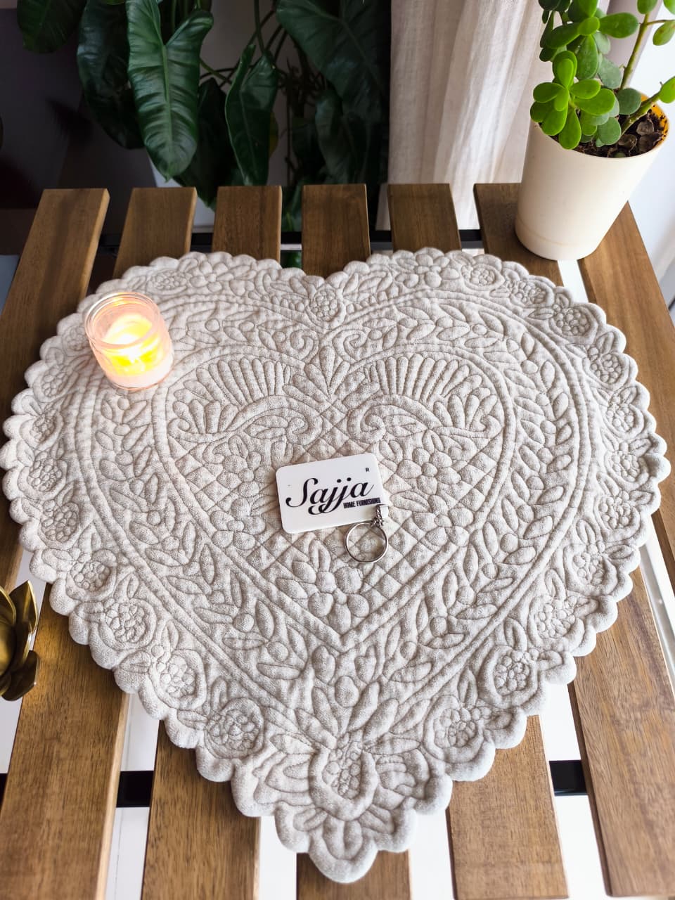 Charismatic Beige Velvet Heart Quilted Table Fabric Placemat mat