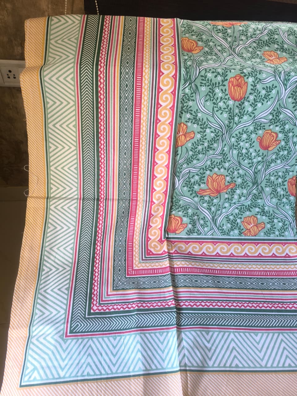 Pure Cotton Hand block Floral Motif Green Kamal Single Bedsheet (60x 90in)