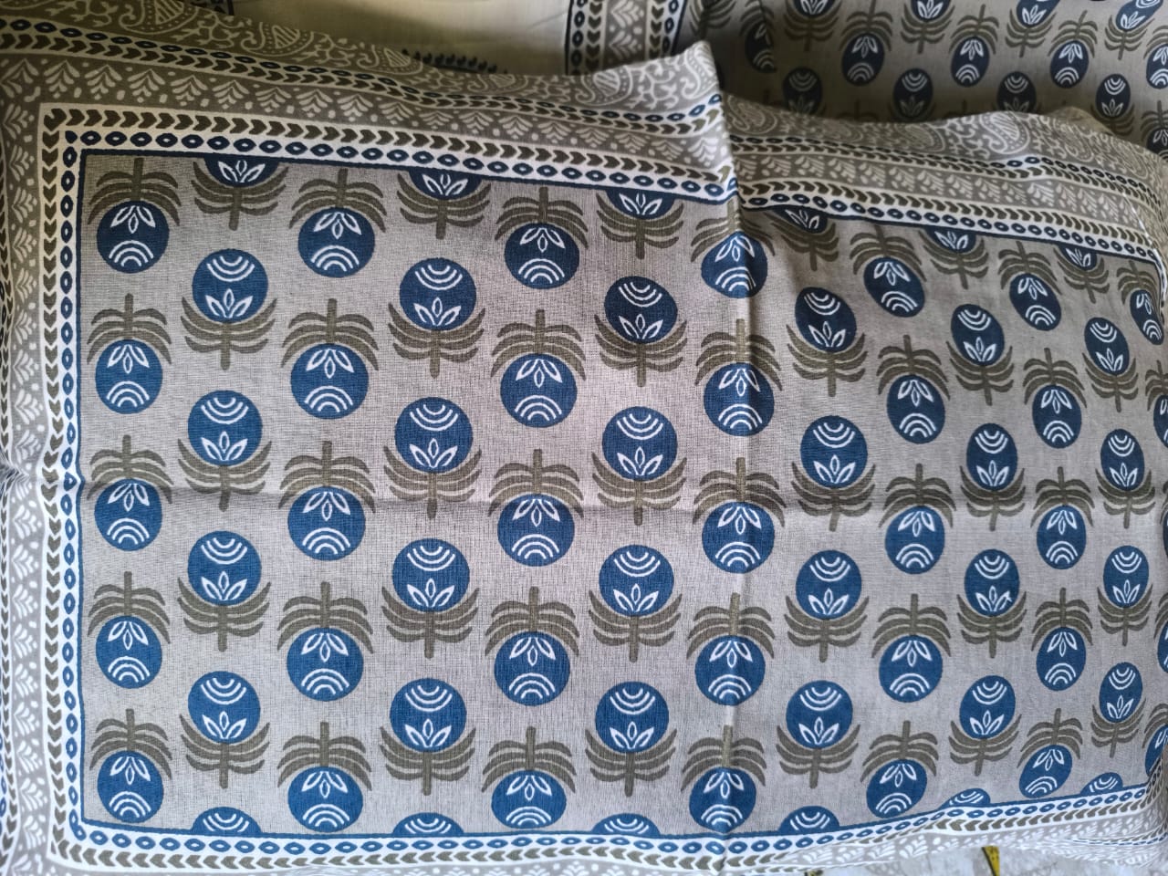 Autoloom South Cotton Cotton White Grey Mughal Pattern Single Bedsheet (63 x 90 in)