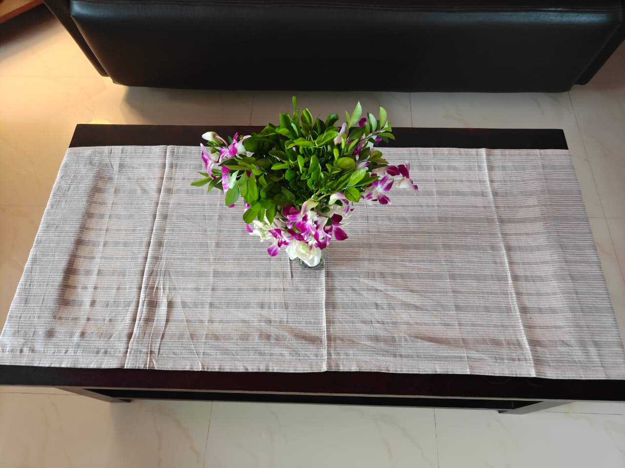 Contemporary Premium Cotton Table Runner (L- 58 in, W-20in)