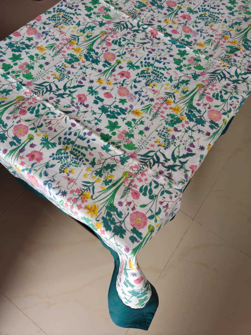Designer Wilderness Floral Cotton Dining Table Cloth 6 to 8 Seater Table Cover 60" x 90" Teal Green