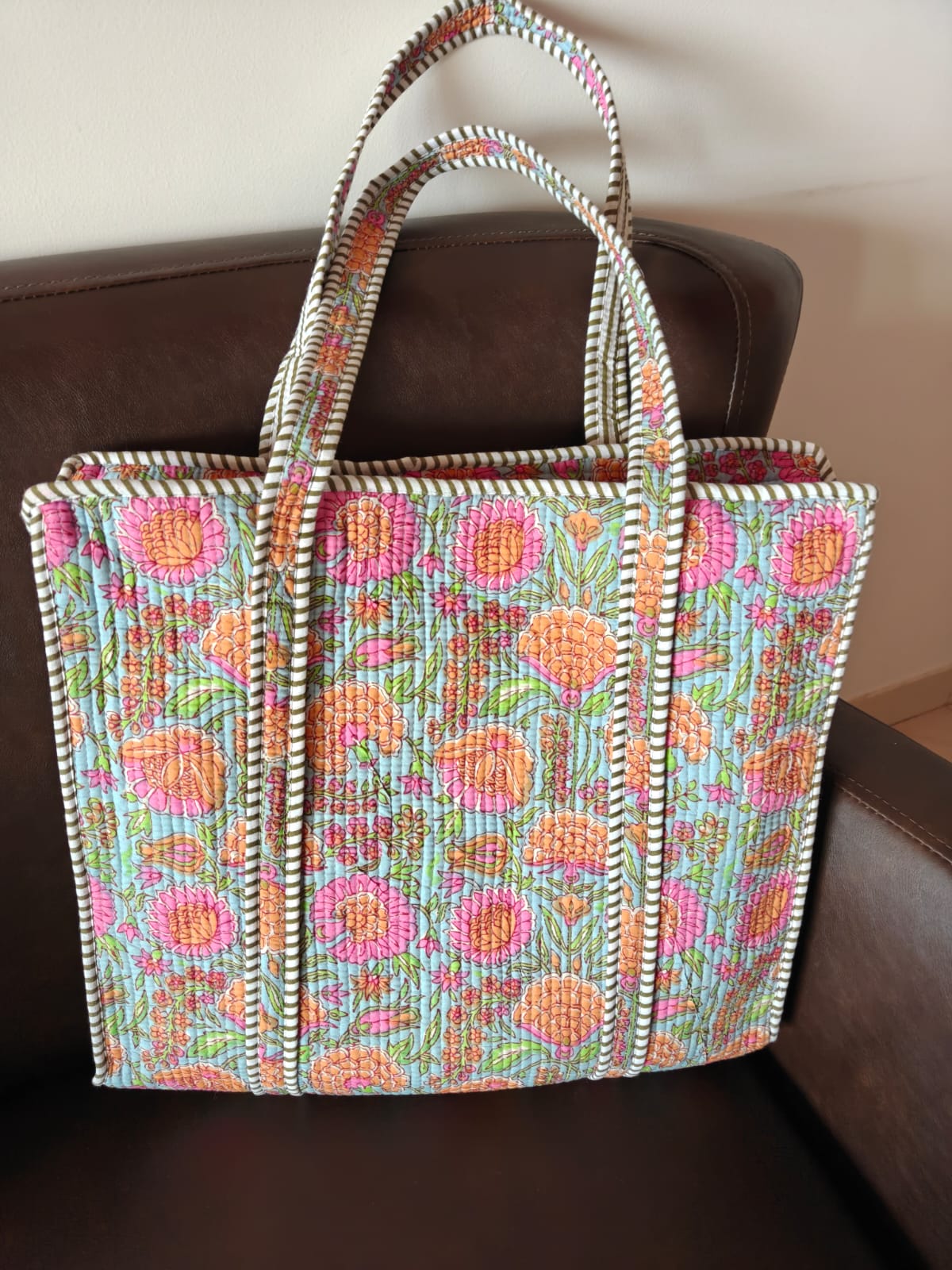 Women Ethnic Motifs Printed Shopper Tote Bag handbag - Greyish Blue