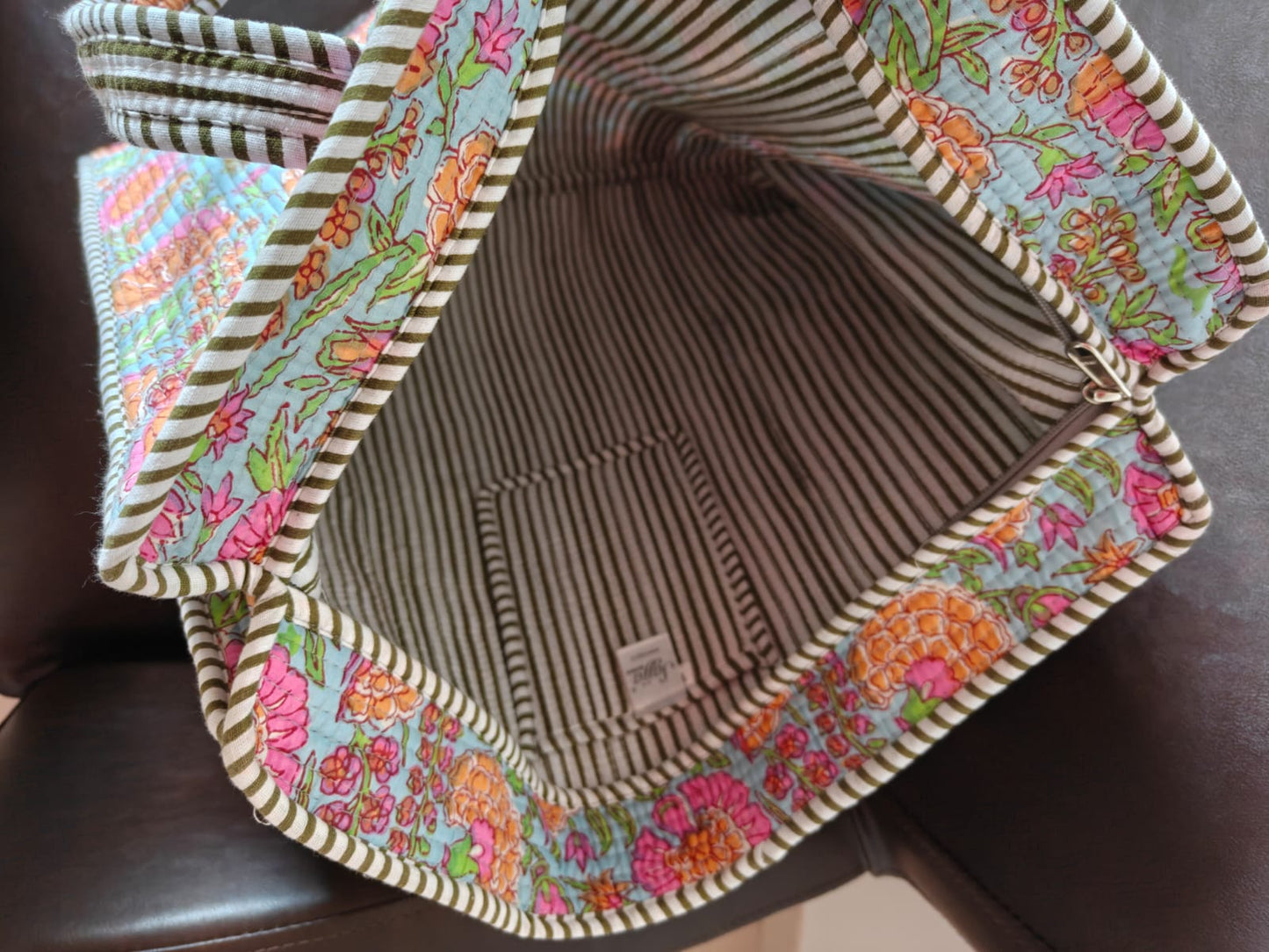 Women Ethnic Motifs Printed Shopper Tote Bag handbag - Greyish Blue