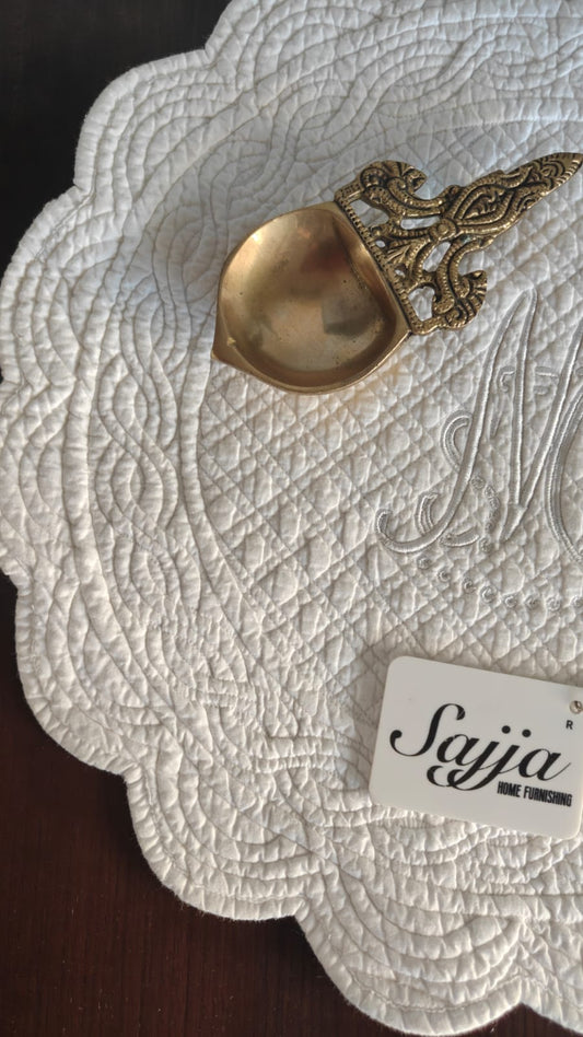 White Embriodered Floral Quilted Reversible Cotton Round Table Placemat Trivet - 1 piece