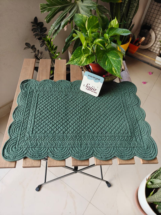 Forest Green Rectangular Reversible Quilted Cotton Focal Tablemat