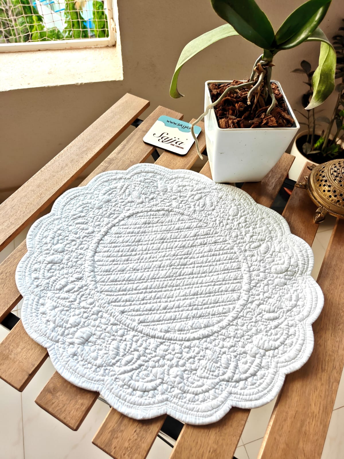 Off White Leaves Floral Quilted Cotton Round Table Fabric Placemat Mat - 1 piece