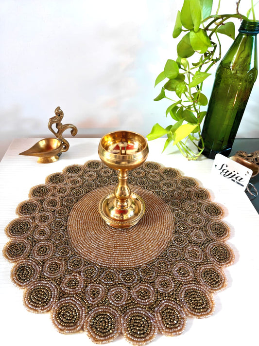 Glamorous Golden Beads Round Table Mat