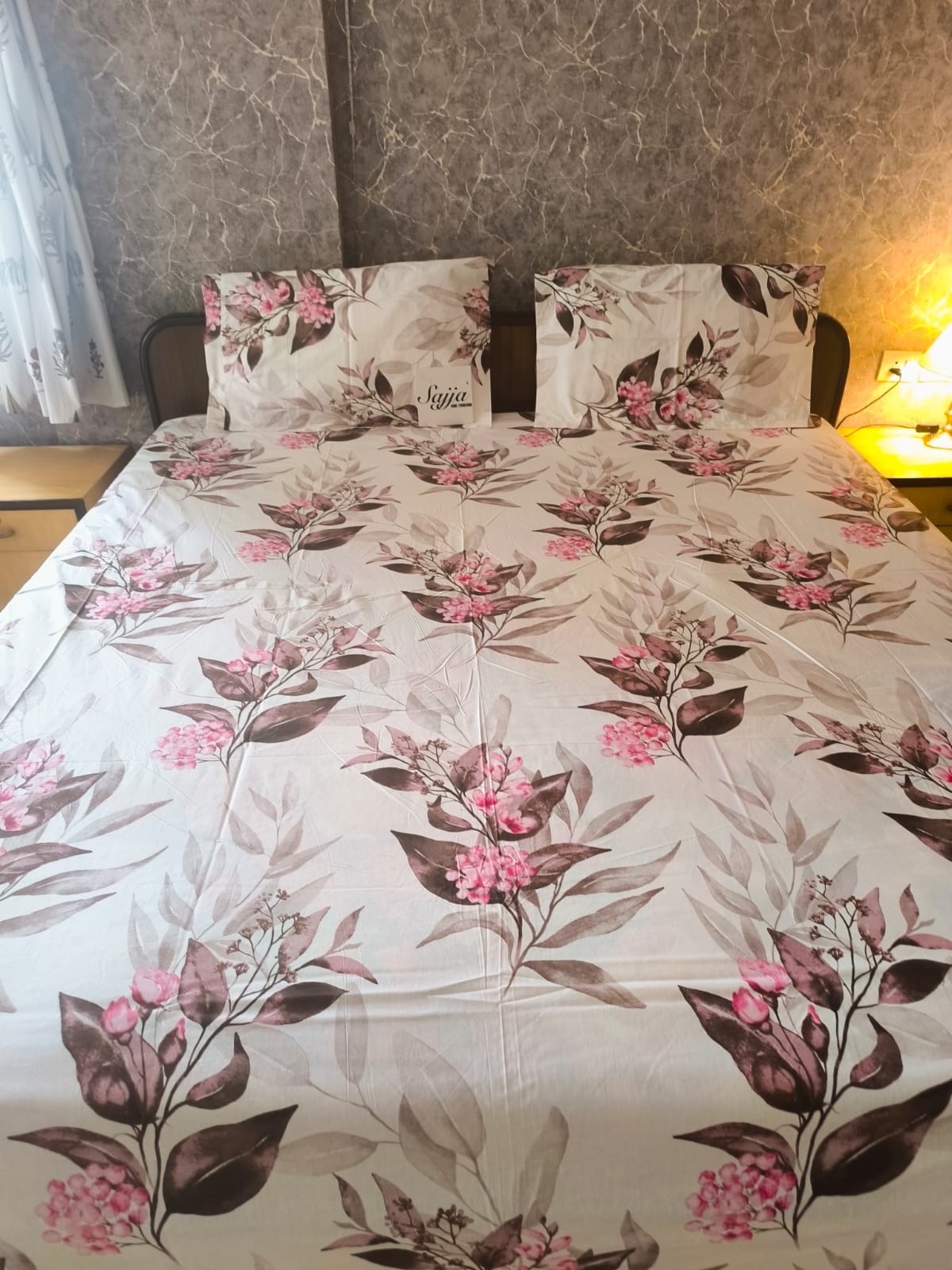 Premium Luxury Collection Water colour Series Cotton Pink Floral 108 inches x 108 inches King Bedsheet