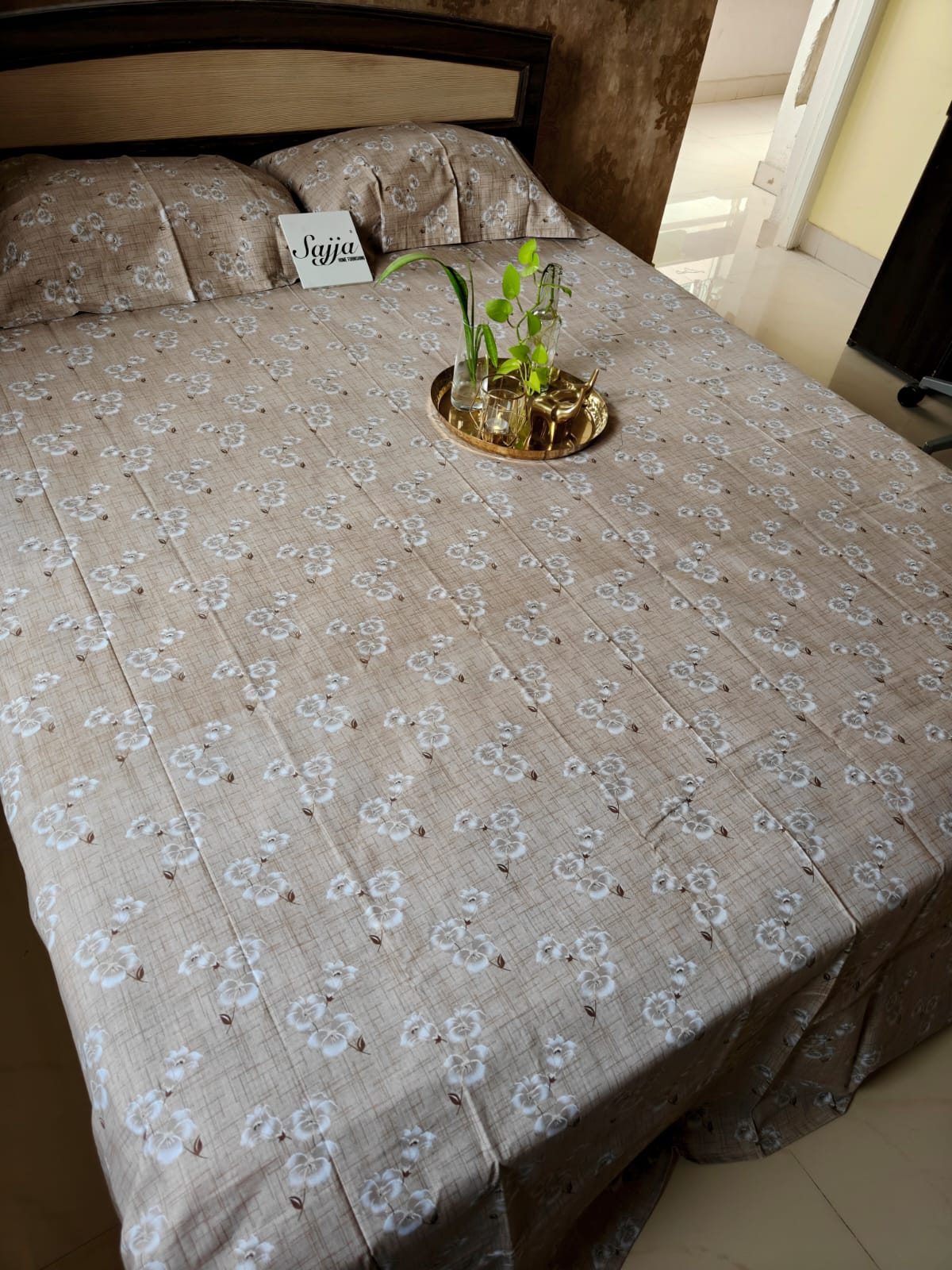Rich Soothing Earthy Brown Floral Double Bedsheet Queen 90 x 100 inches