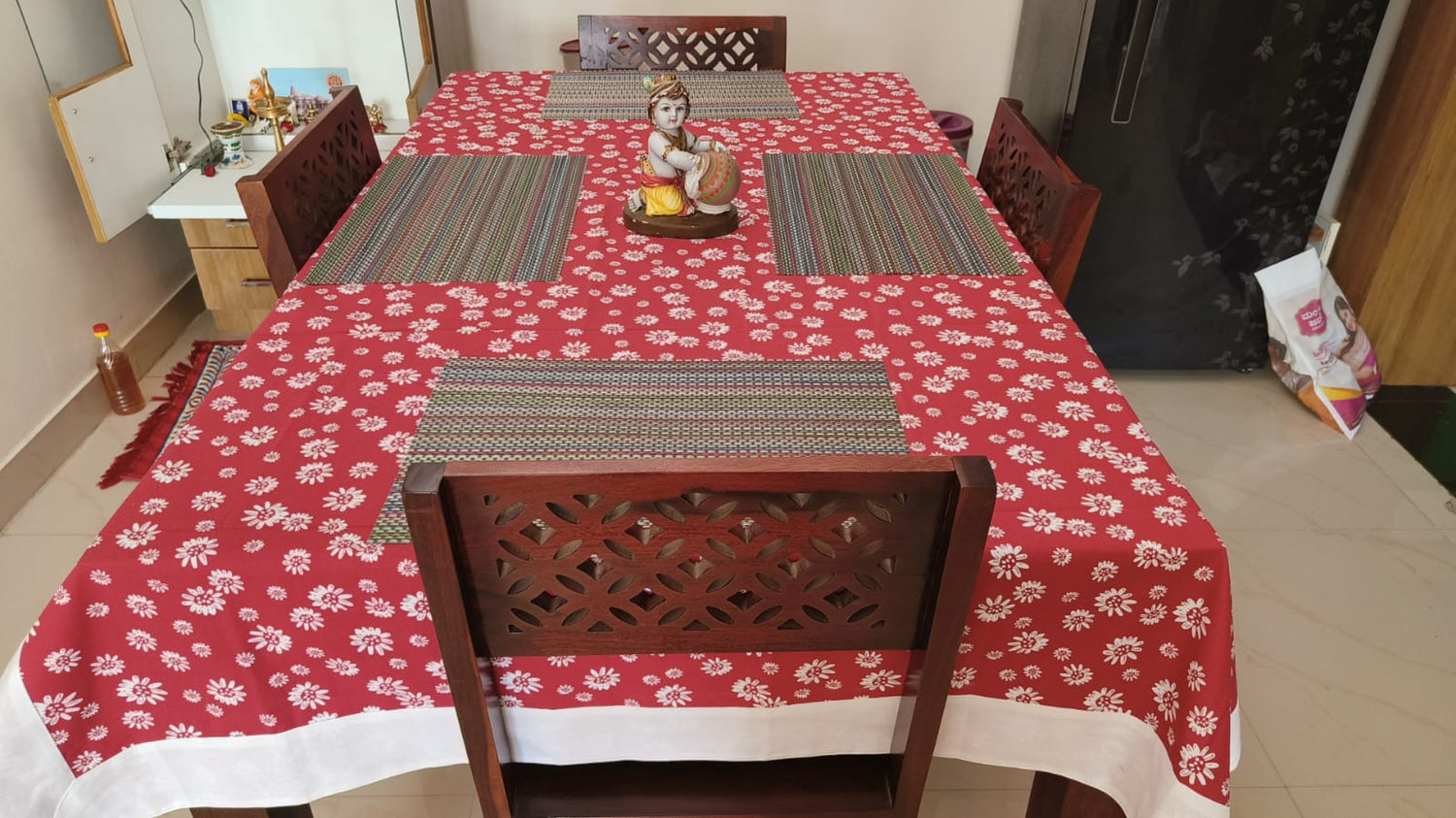Cotton & Poly Vinyl Table Cloth Covers