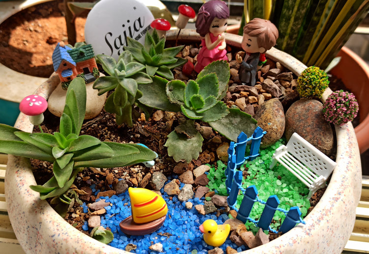 Miniature garden toys