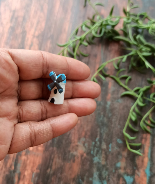Buy Resin Toy Windmill to decorate Set of 1 - Sajja Garden Nursery