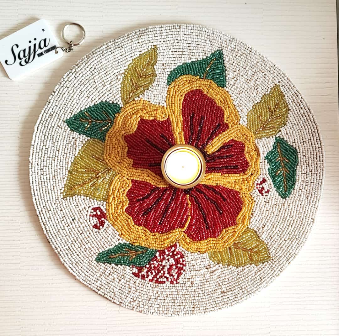 Handmade Beads Hibiscus Floral Round Tablemat