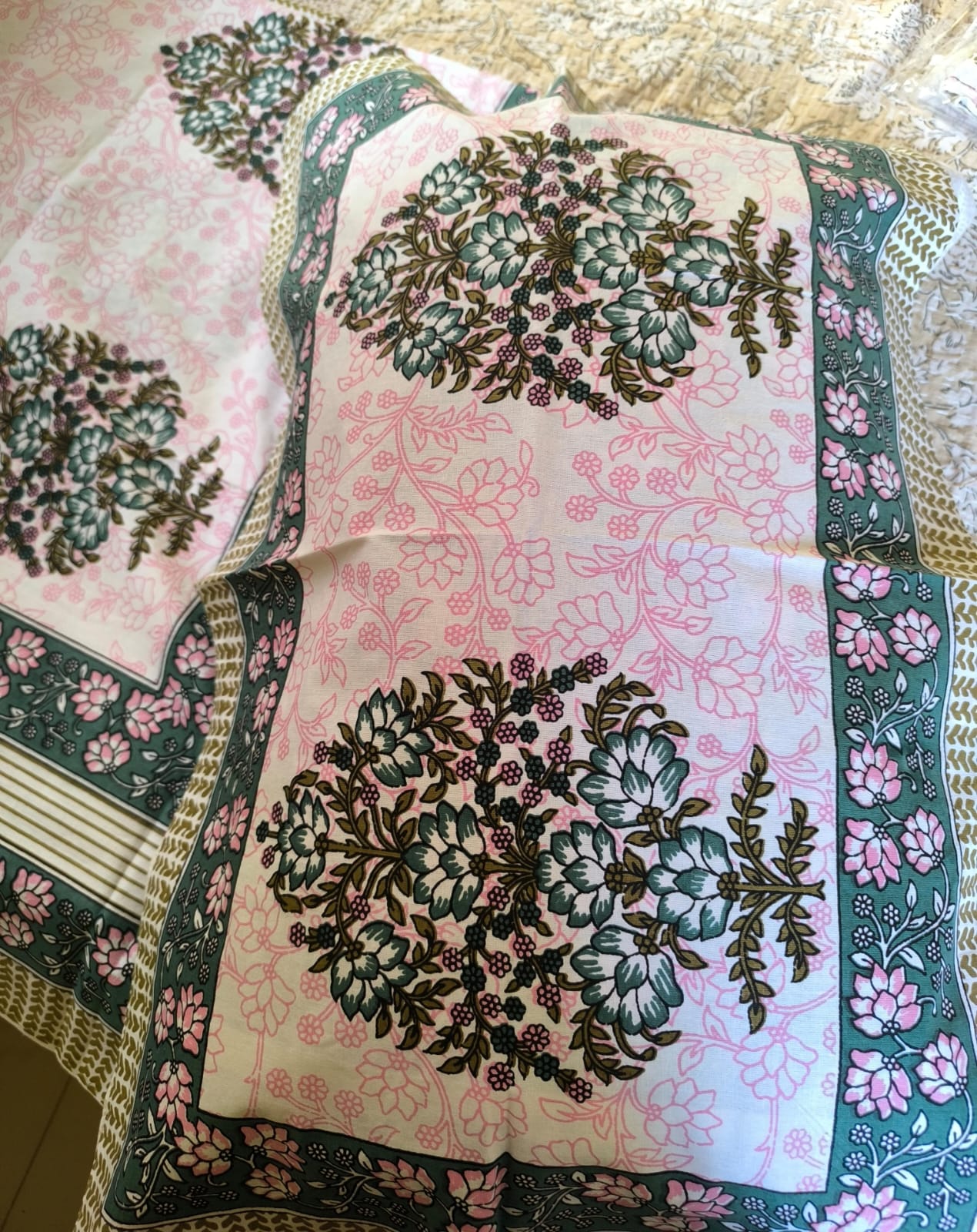 Handblock Print Pure Cotton Green Butta with Pink Jaal Single Bedsheet (60 x 90in)