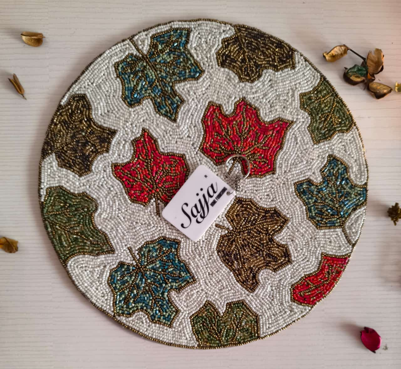 Vintage Leaves Nook Enhancer Round Beaded Table Placemat