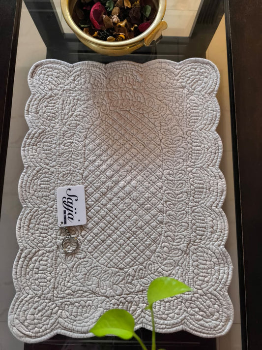 Light Beige Scalloped Edges Decorative Quilted Cotton Table Placemat - 1 piece