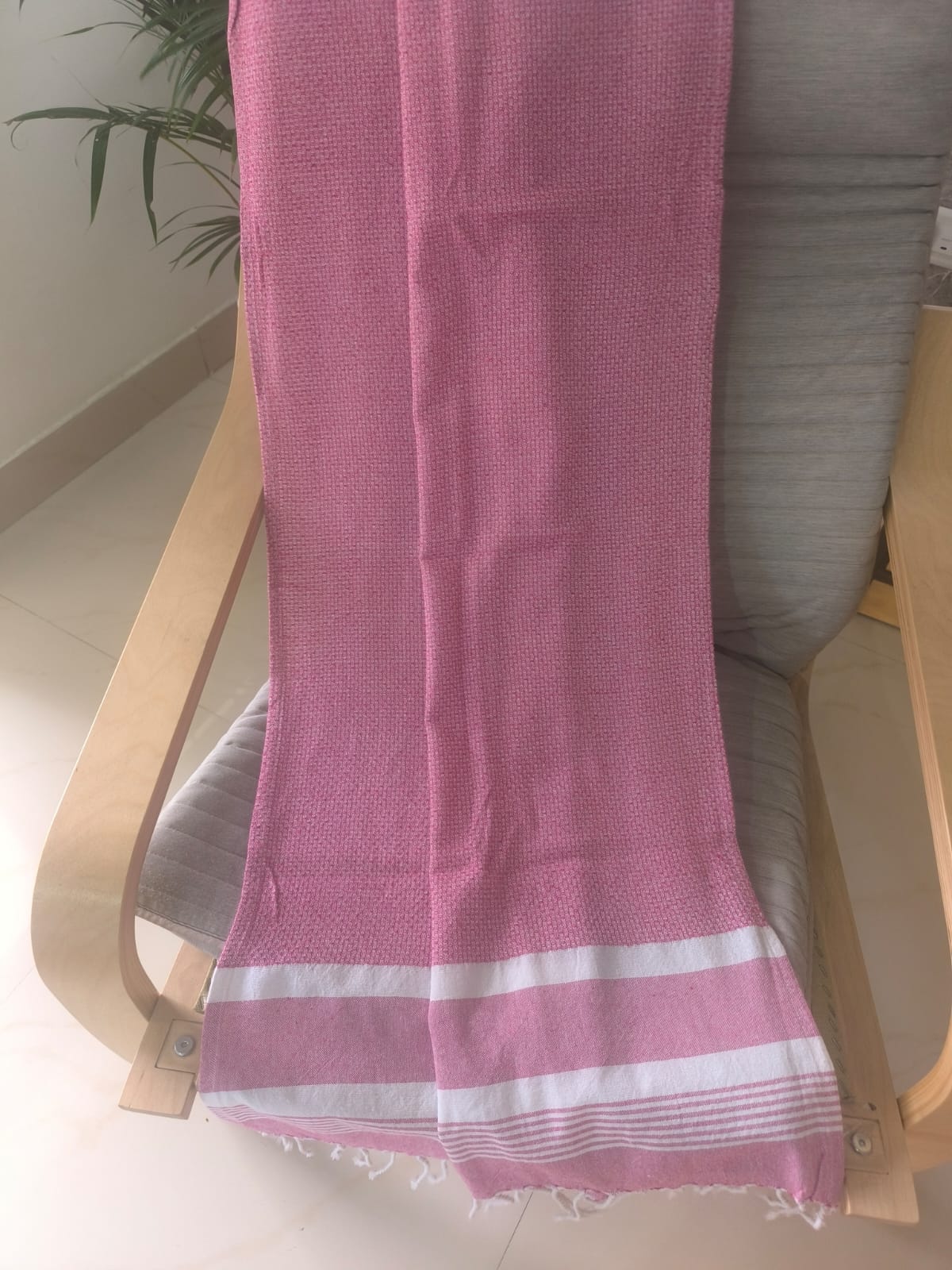 Absorbent Weaved Tasseled Turkish Organic Cotton Bath Towel Pink - large
