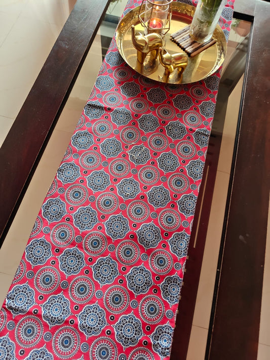 Table Runner Trending Ajarak Pattern Red Blue Dupioni Silk (L-72 in, W-12in)