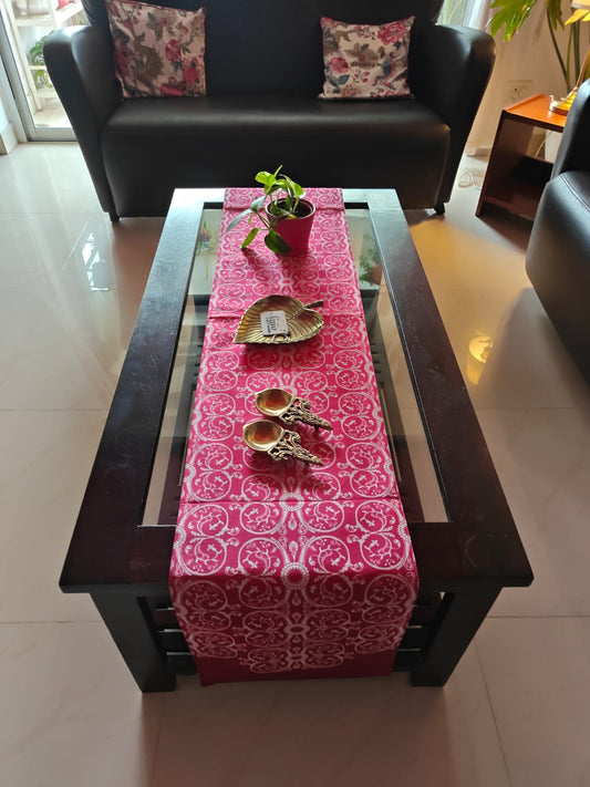 Blush Pink French Renaissance Ombre Silk Table Runner (L-72in, W-12in)
