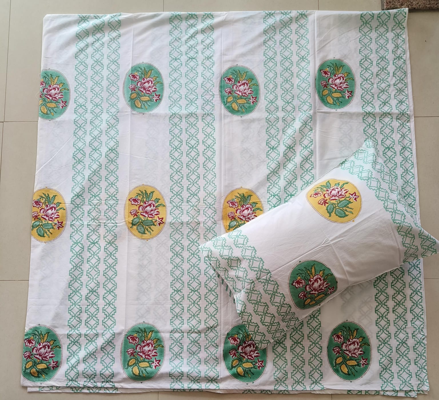 Designer Phool Hand block Premium Cotton King Bedsheet 9 x 9 feet