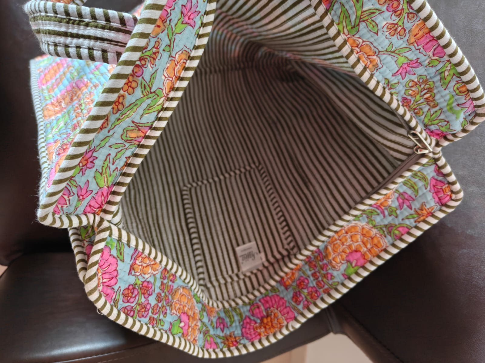 Women Ethnic Motifs Printed Shopper Tote Bag handbag - Greyish Blue
