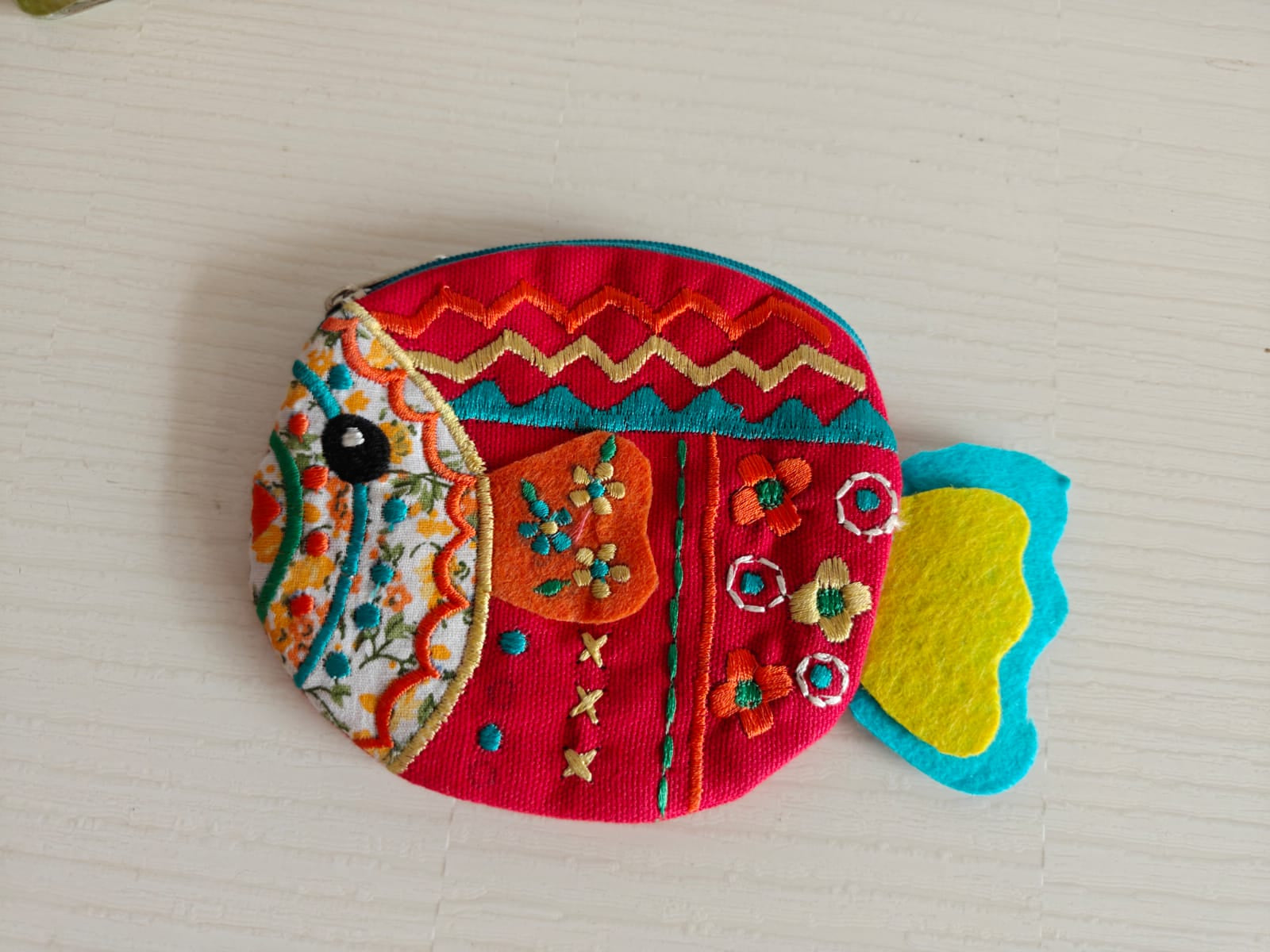 Handmade Cotton Fabric Red Kids Pouch Coin bag iPods Earplugs bag multicolour