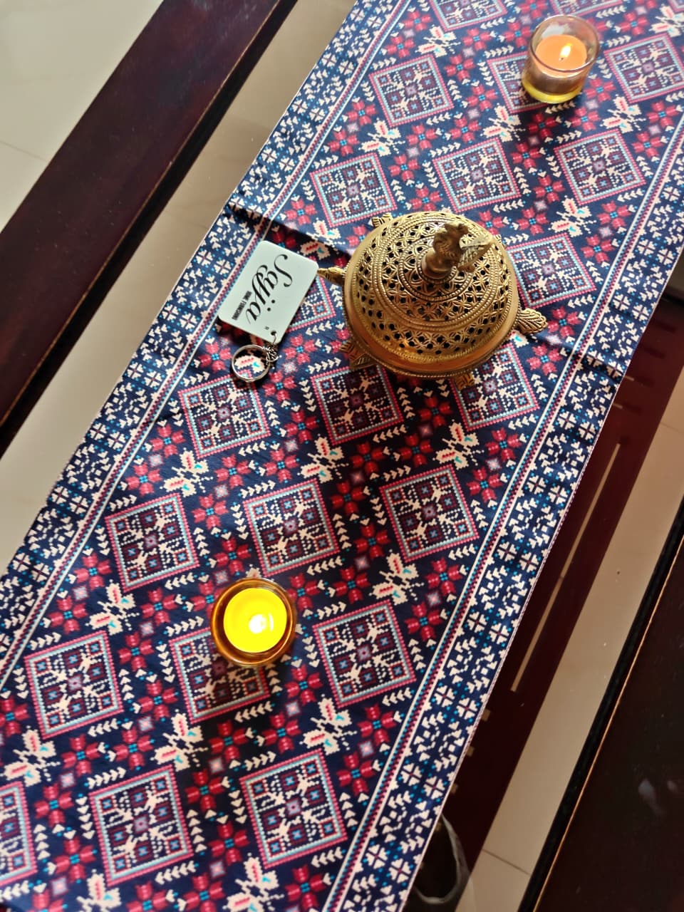 Tribal Kilim Art Silk Dupion Table runner Silk Dining Table Runner 6 seater Side Table Runners Gift L-72 in, W-12in)