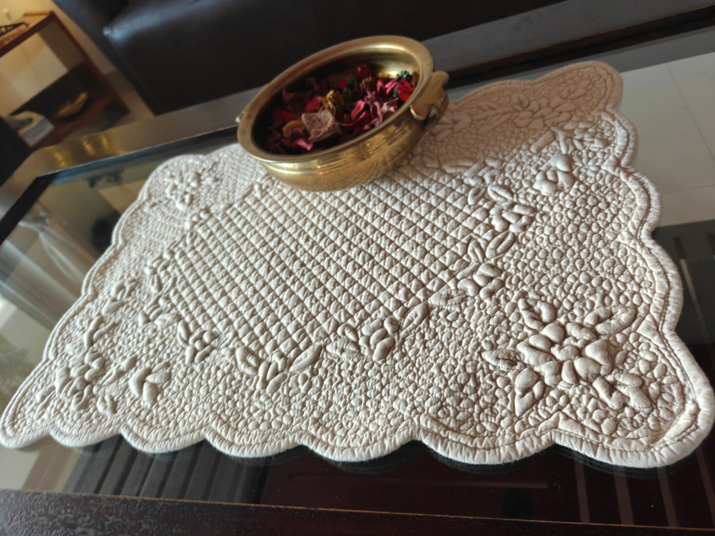 Beige Trapunto Quilted Cotton Rectangular Reversible Focal Table Placemat