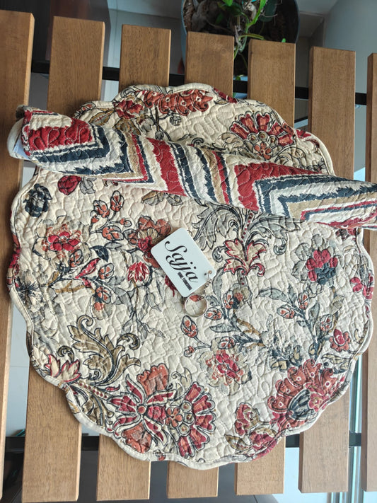 Printed Revrsible Quilted Floral Sustainable Cotton Fabric Focal Round Table Placemat Set of 2