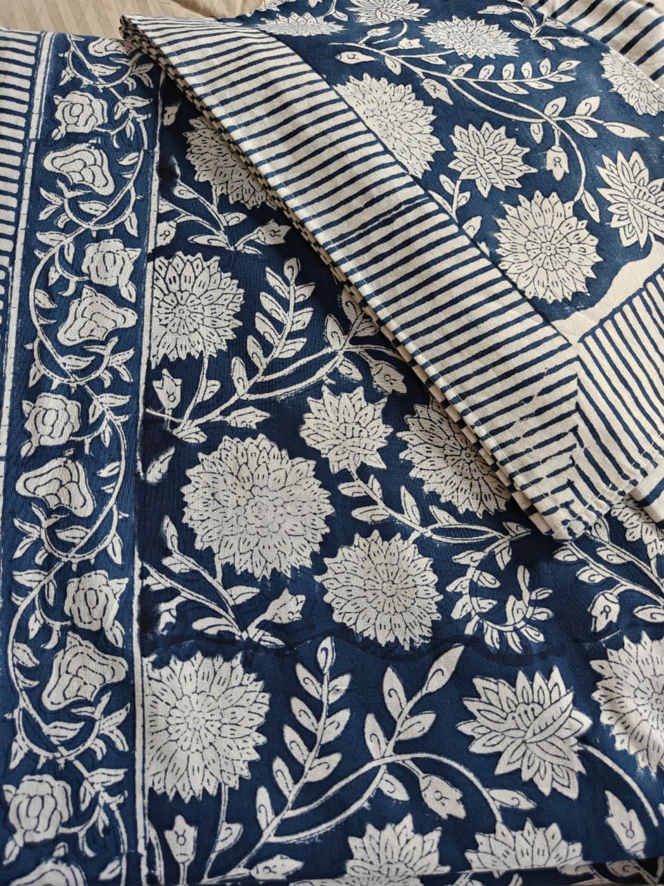 Floral Indigo Hand Block Print Bedsheet with 2 Pillow Cover King Bedsheet