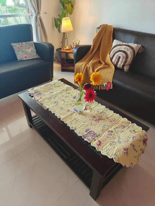 Victorian Floral Fleur De Leaf Quilted Table Runner (17 in X 56 in) Yellow Minty Green