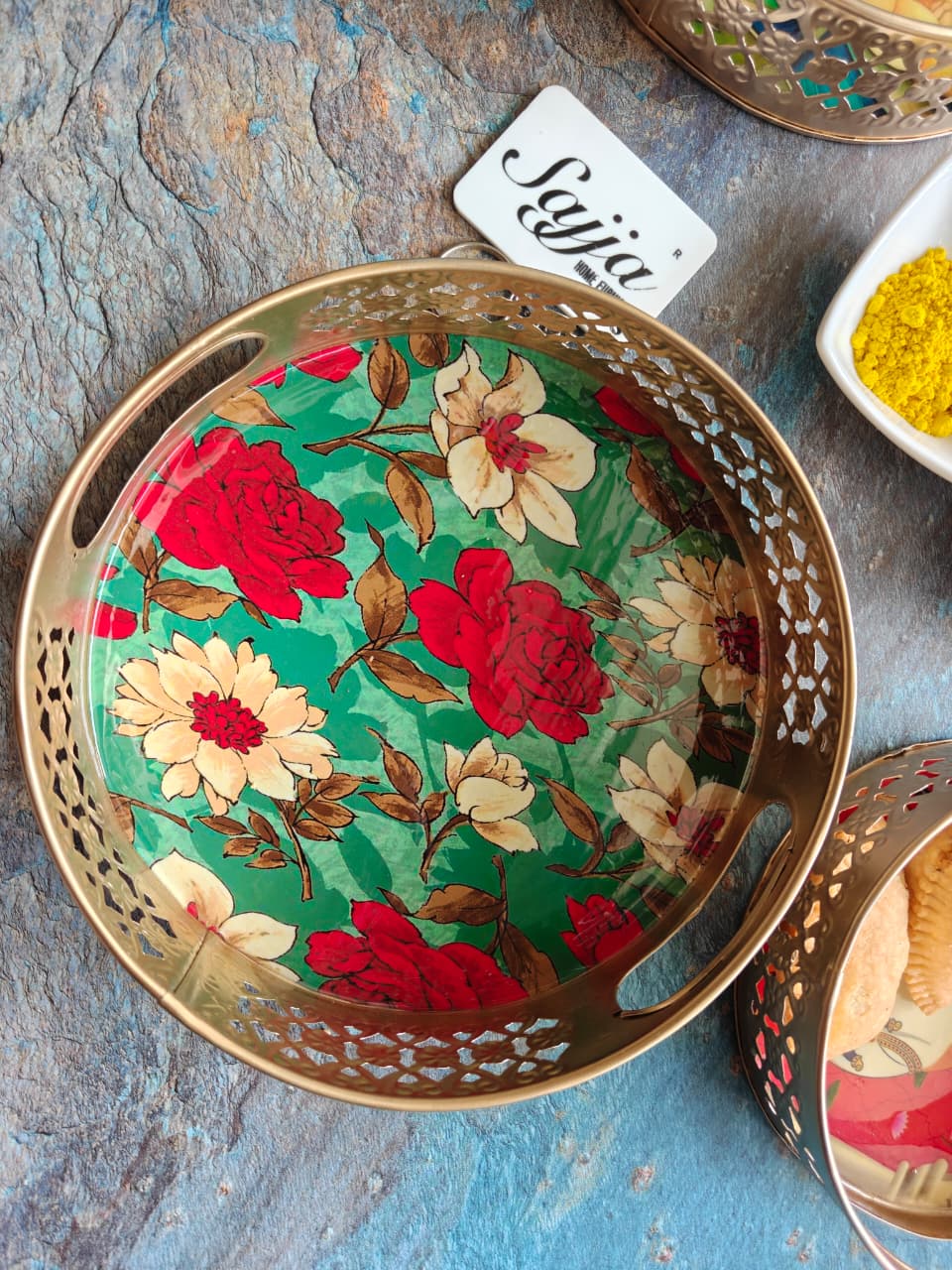 Decorative Gulab Rose Metal Tray| Gifting | Decor (8 x 8 inches)