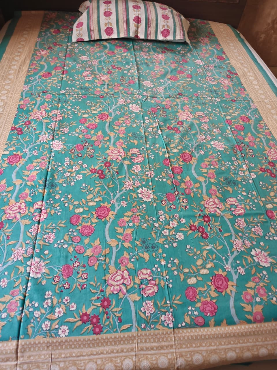 Hand block Print Pure Cotton Teal Abstract Pattern Single Bedsheet (60 x 90in)