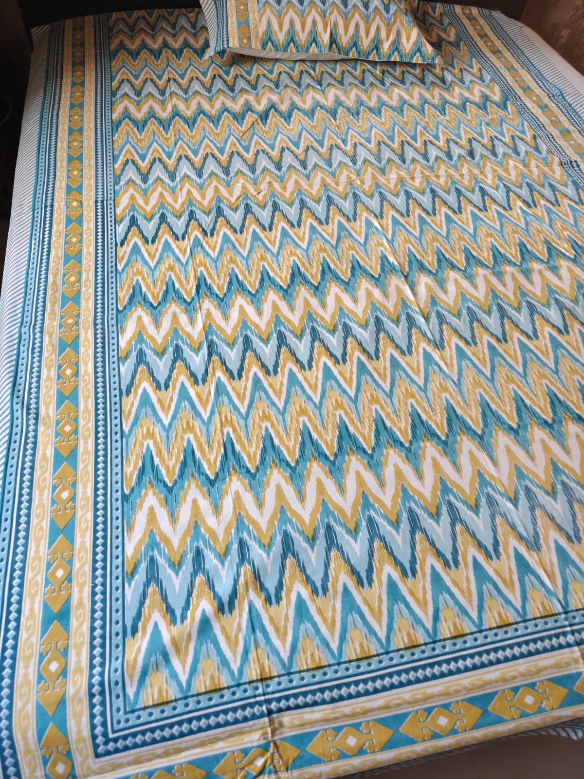 Hand block Print Pure Cotton Blue Ikat Single Bedsheet (60 x 90in)