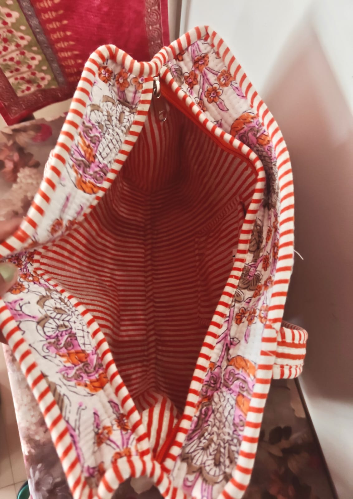  Stylish Peach Floral Cotton Hand Block Quilted Lunch bags Shoulder bag Tote Bag with zip