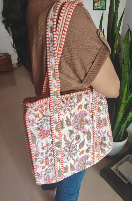  Stylish Peach Floral Cotton Hand Block Quilted Lunch bags Shoulder bag Tote Bag with zip