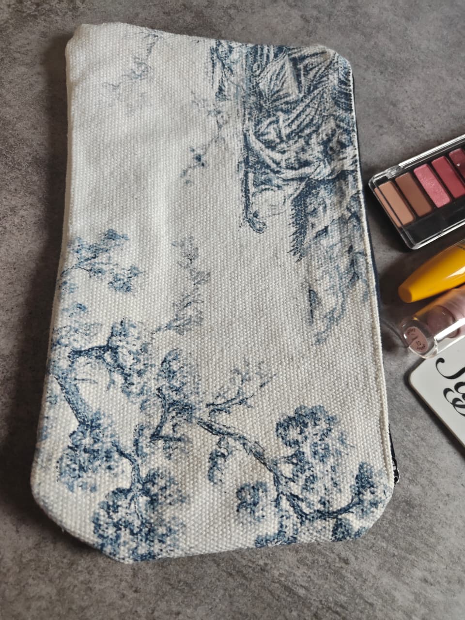 Trendy Abstract Weaved Cotton Pouch Travel Bag Cosmetic Bag Pencil Wire Storage Bag