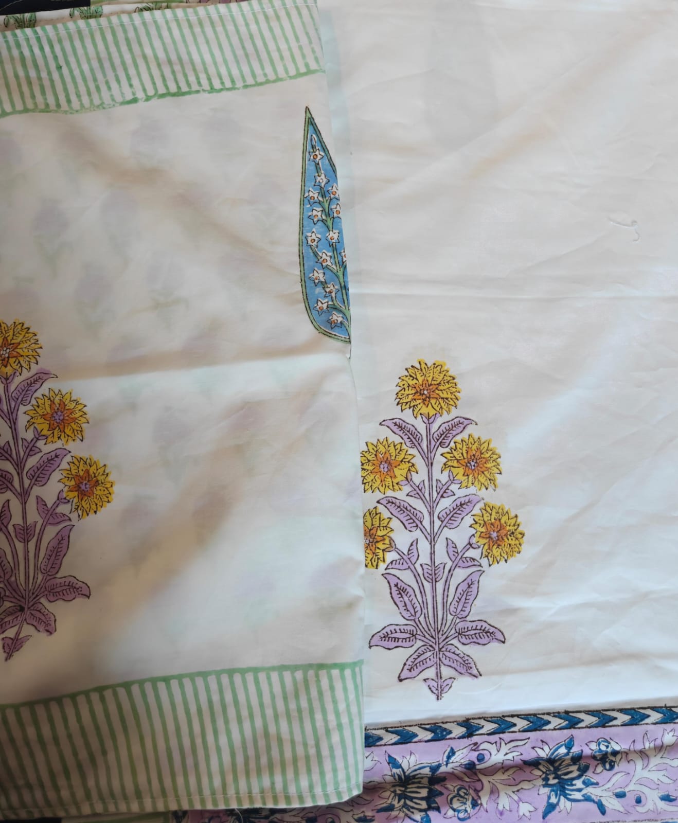 Premium Percale Cotton Hand Block Mughal Floral Luxury Collection Cotton Double Bed King Bedsheet 9f x 9f