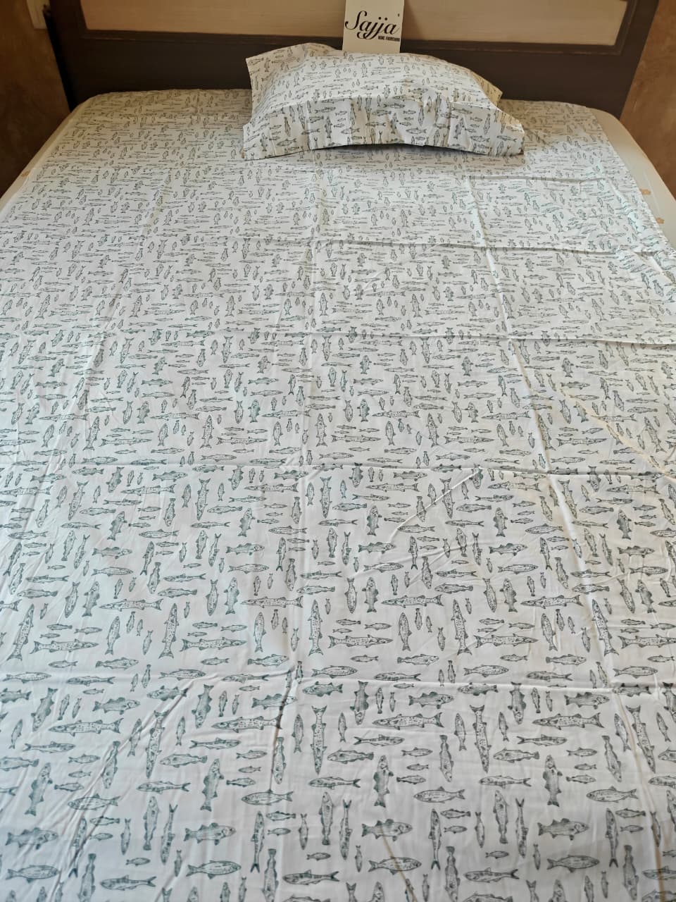 Chic Premium Cotton White Green Fishes Single Bedsheet