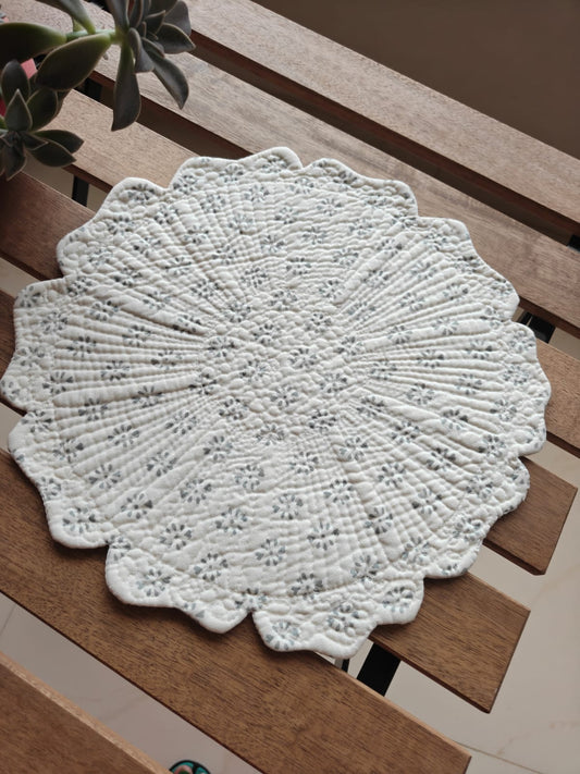 Reversible Ivory Printed Small Round Table Placemat Trivet - 1 piece