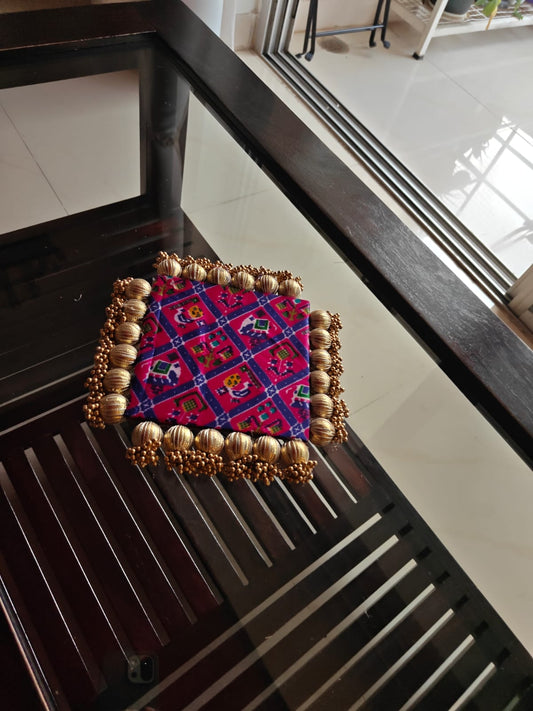 Handcrafted Golden Bandhej Square Purple Pink Decorative Platter Plate 9 inches Bhagwan Singahsan