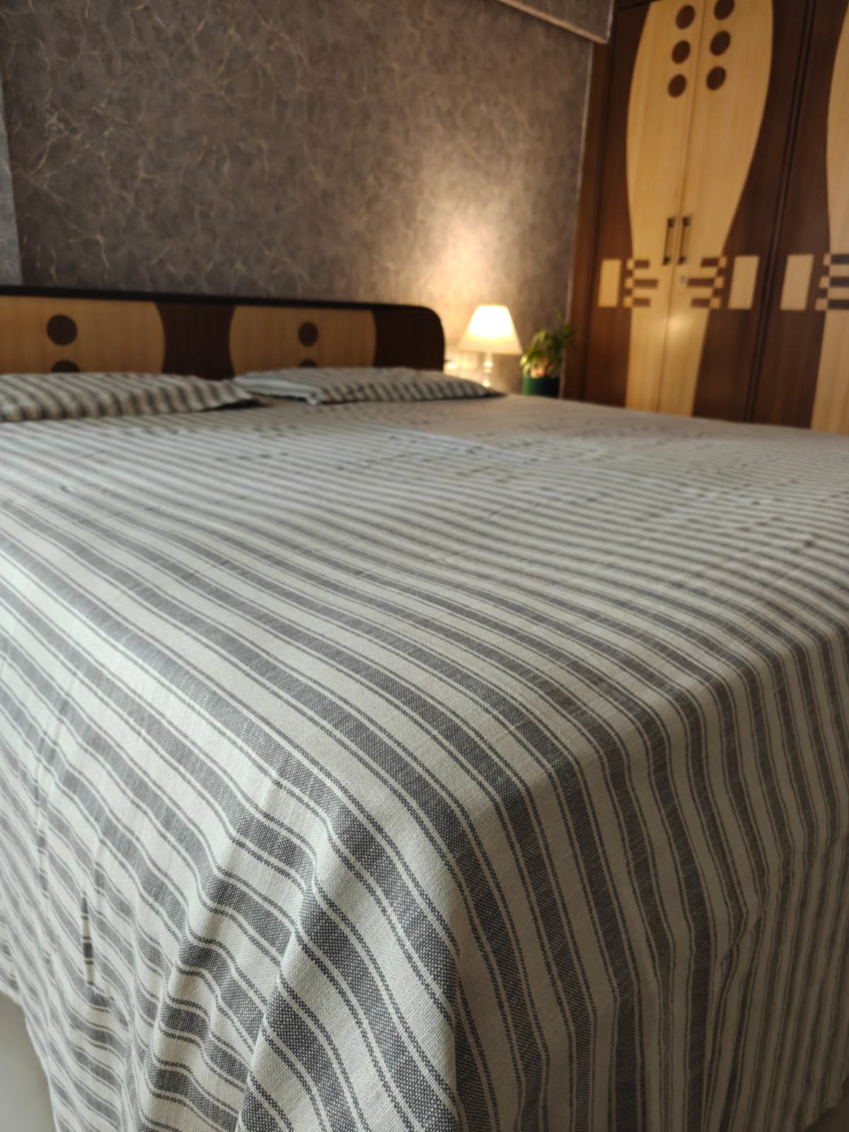 Organic Earthy Grey Duck Cotton King Size Bedcover with 2 Pillow Covers