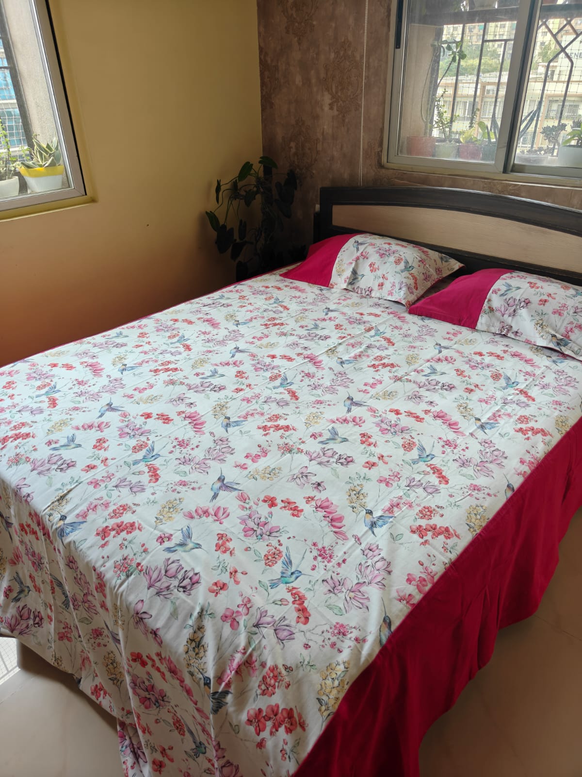 Sajja Signature Handloom Duck Cotton Pink Floral Becover Bedspread