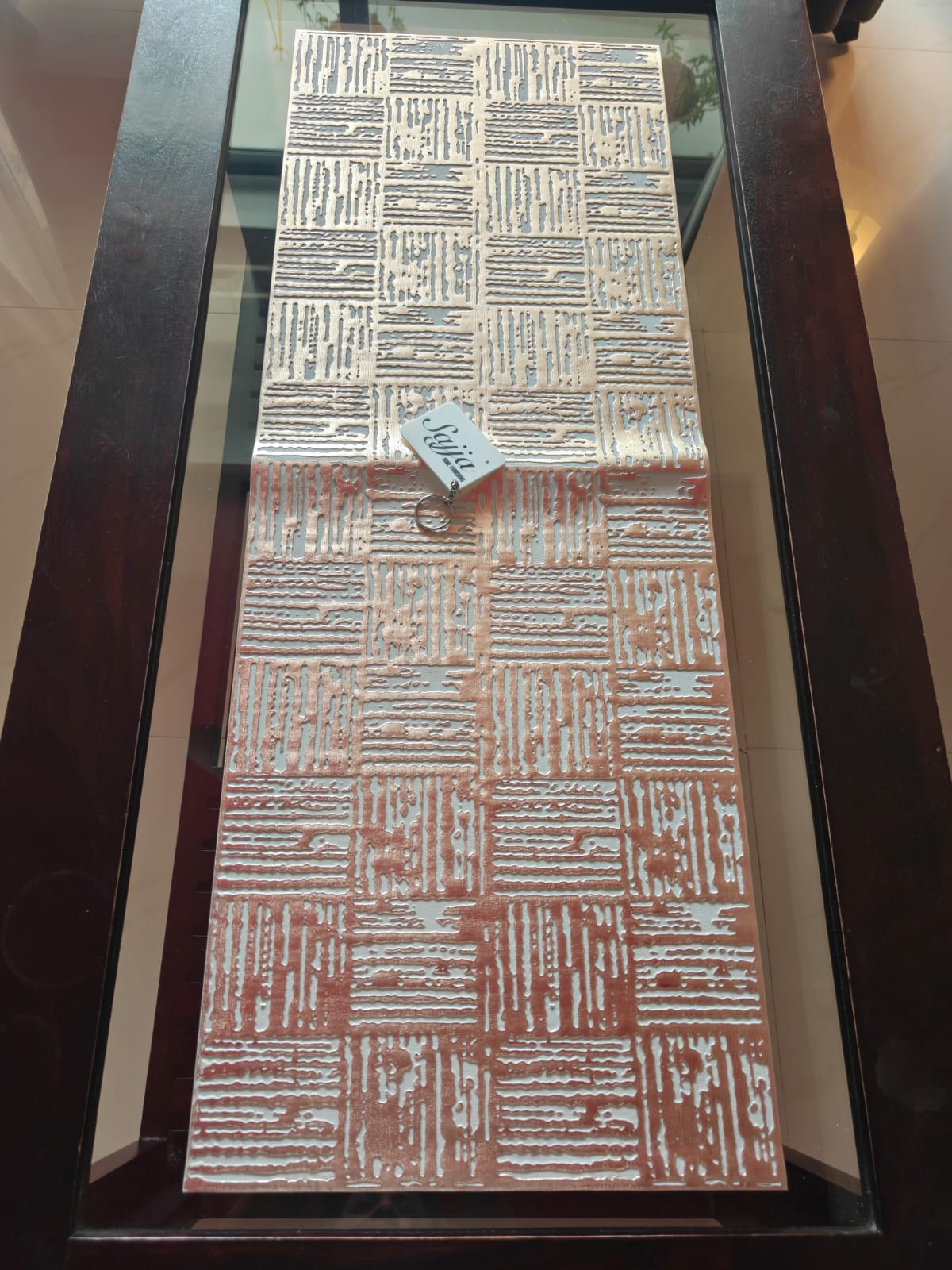 Stylish Beautiful LASER CUT METALLIC DINING TABLE RUNNER (Size 13 x 36 Inches) Rose Gold