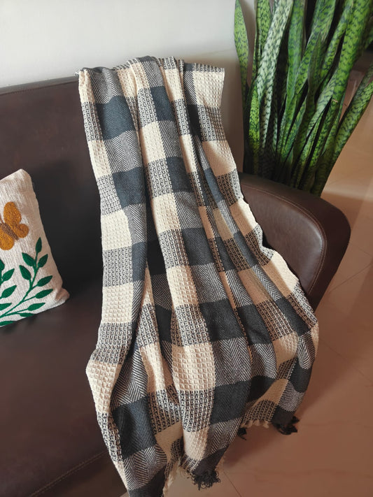 Designer Black White Bohomein Pure Cotton Check Waffle Throws (Onesize)