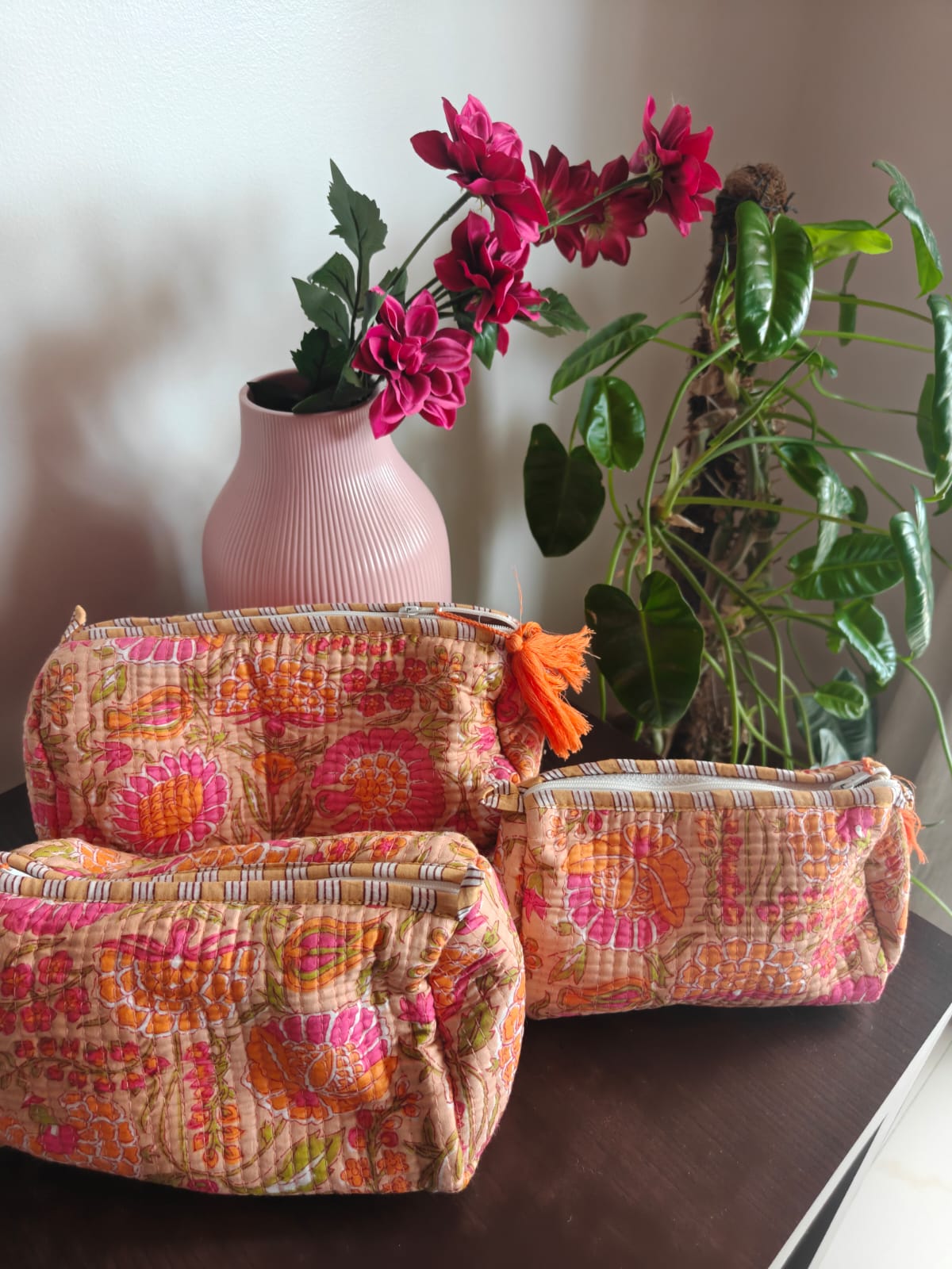 Pouches Travel Companion Hand Block Printed Cotton Quilted Floral Toiletry Bag 3 Piece Combo Set Waterproof Travel Kit