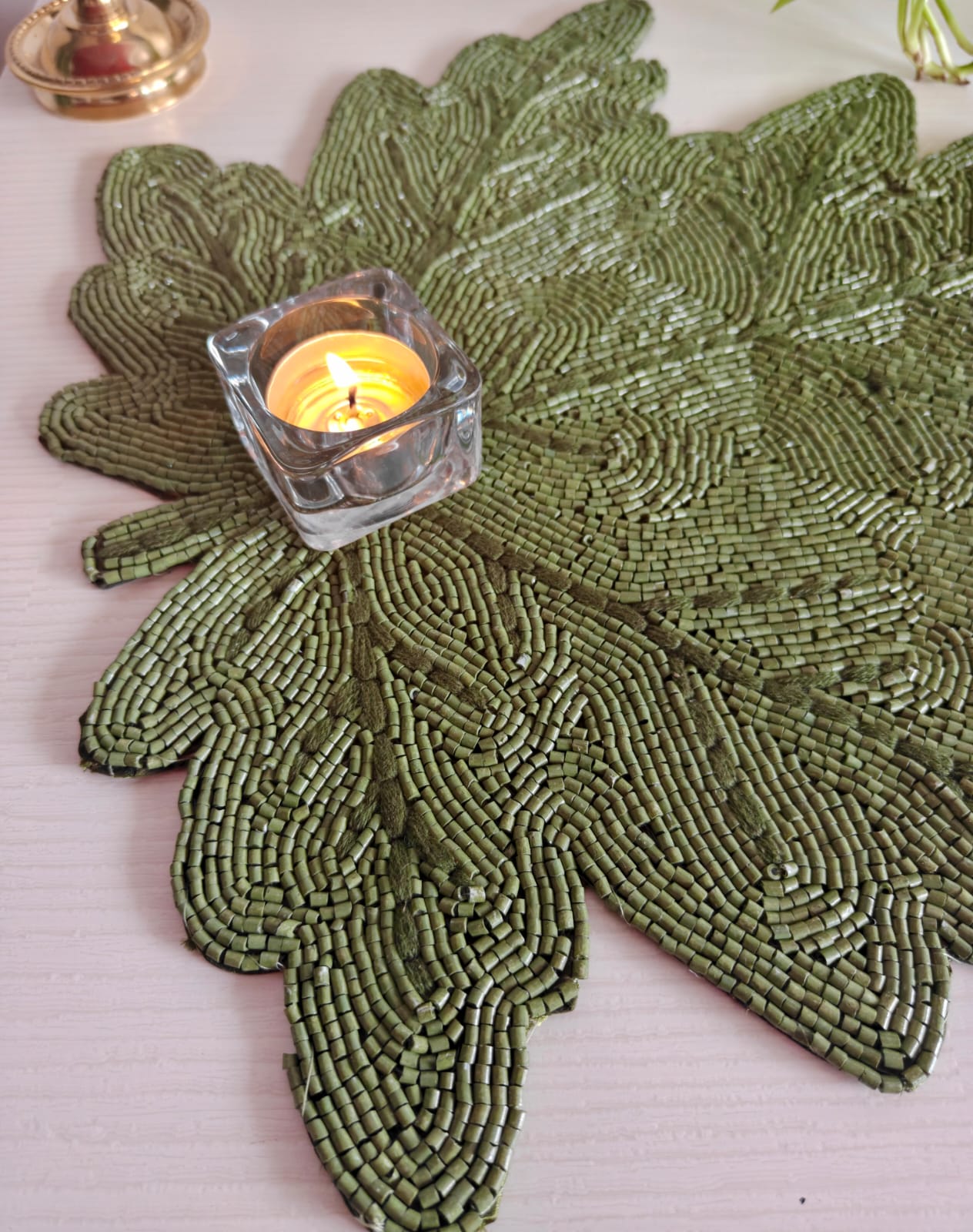 Designer Leaf Decorative Beads Table Placemat Bead table mat